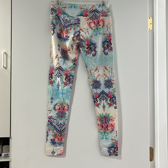 Onzie chiang mai leggings - Picture 2 of 5